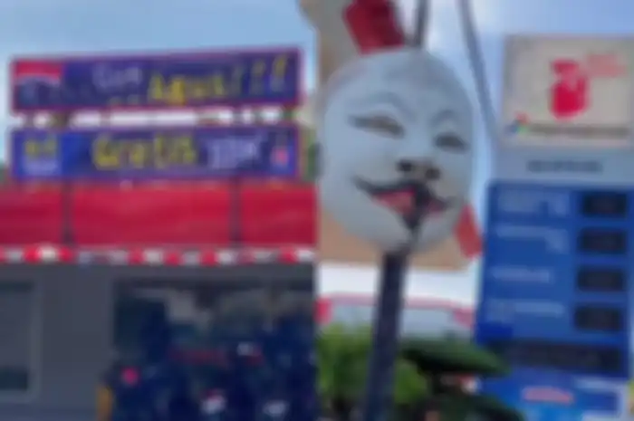 Nama Agus selama bulan Agustus dapat bensin gratis di SPBU Pertamina Jombor Sukoharjo, Jawa Tengah.