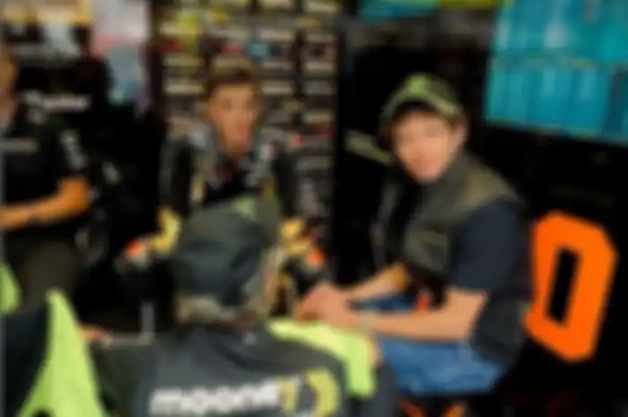 VR46 Riders Academy sekolah balap resmi milik Valentino Rossi, buat yang mau daftar ternyata biaya masuknya gratis.