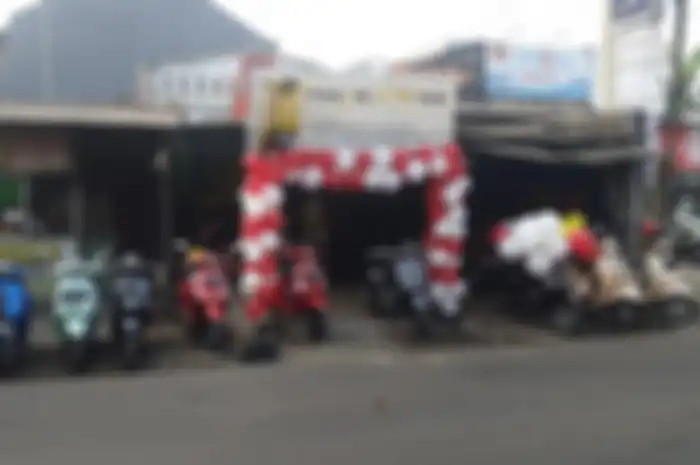 Sunmori Vespa rayakan ulang tahun pertama Pas Scooter, Minggu (6/8/2023).