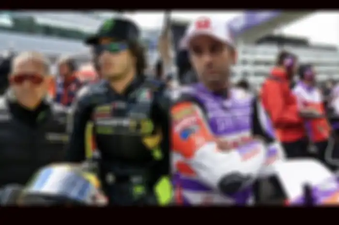 2 pembalap Ducati; Marco Bezzecchi (kiri) dan Johann Zarco (kanan) pegang kunci bursa transfer MotoGP 2024