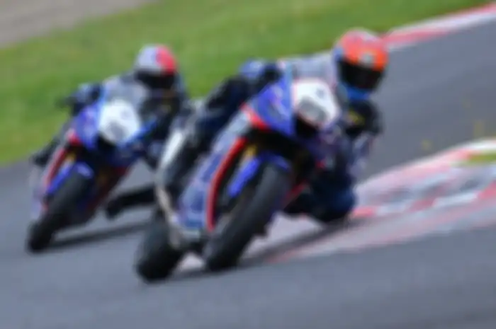 Yamaha R25 mendapatkan konsesi untuk bisa memodifikasi mesin dengan mengganti kem di ARRC Mandalika. 