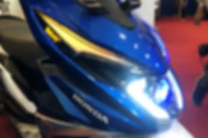 Lampu projector Ayoto buat Honda BeAT 