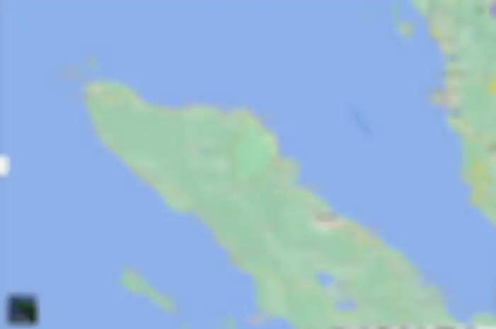 Kerajaan Perlak diyakini sebagai kerajaan Islam pertama di Indonesia, meskipun buktinya tak sebanyak Kerajaan Samudera Pasai. Letaknya di Aceh Timur.