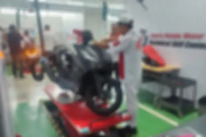 AHM gelar Technical Skill Contest, mekanik dan Service Advisor Honda terbaik siap berkompetisi.