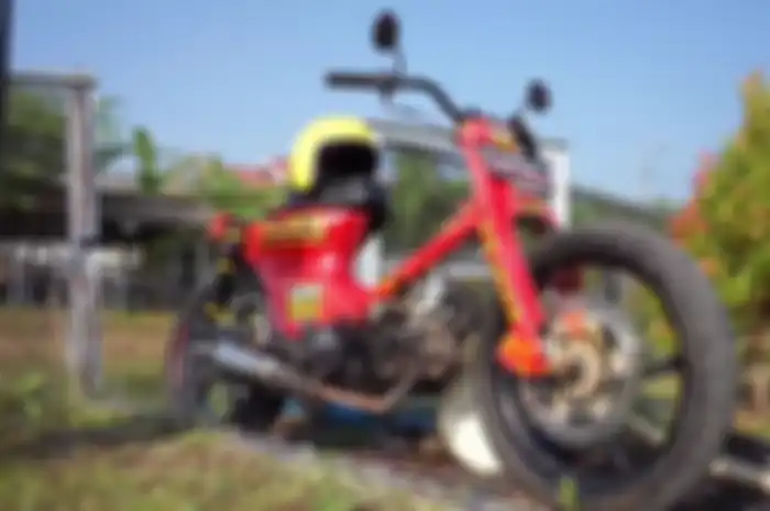Menolak tua, modifikasi motor jadul jadi alat pemadam kebakaran dari Polres OKI.