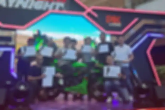 Serah terima unit Moge Kawasaki ZX-6R pada Jumat (25/8)