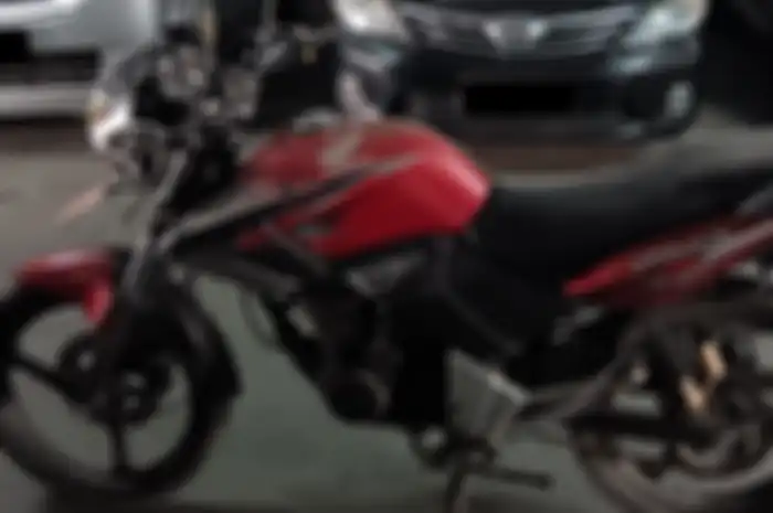Motor murah Honda Tiger tahun 2013 dilelang Rp 7 jutaan di Jakarta Barat, dokumen lengkap.