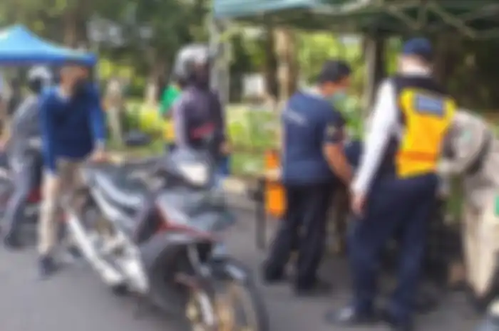 Catat ada 5 lokasi razia uji emisi di Jakarta, motor tak lolos uji emisi akan dikenakan denda Rp 250 ribu sampai Rp 500 ribu.