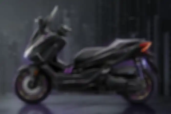 Honda Forza 350 edisi Dark Gravity