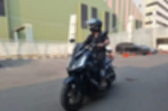 MOTOR Plus saat test ride motor listrik ALVA Cervo. Ditanya soal rangka motor, begini jawaban pihak ALVA.
