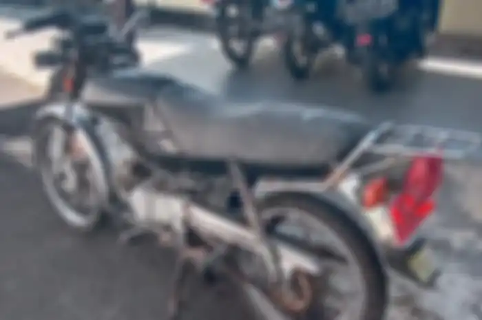 Motor murah Honda Win akan dilelang KPKNL Cirebon Rp 2 jutaan, dokumen lengkap.