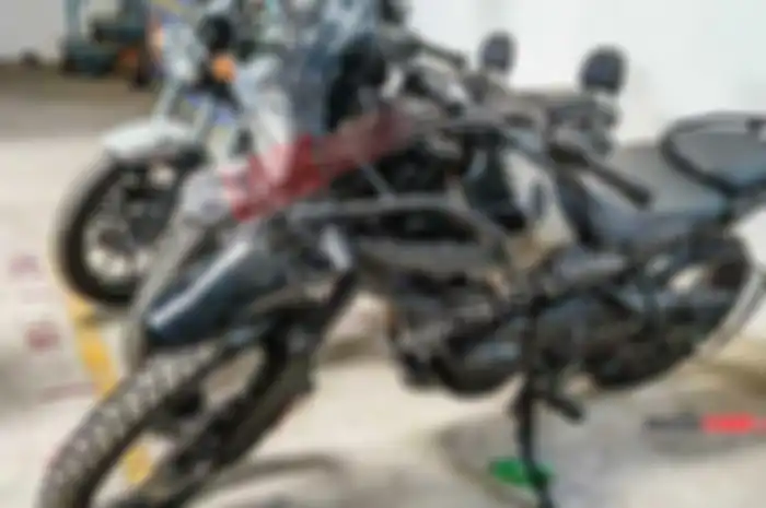 Beredar foto-foto spy shot motor baru Royal Enfield Himalayan 450. Siap rilis?