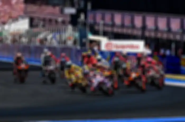Francesco Bagnaia sampai pakai 'Dukun' alias Ducati Kuning di MotoGP Misano 2023 namun gagal bendung Jorge Martin gasak podium tertinggi