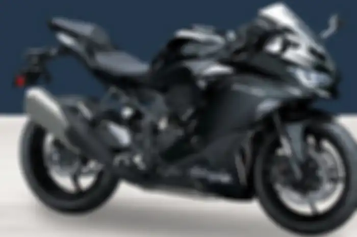Kawasaki Ninja ZX-4R diluncurkan di India