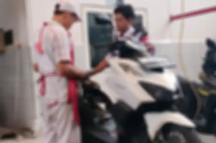Temuan di Lapangan Bengkel Resmi AHASS yang Layani Lapis Rangka eSAF Gratis Tidak Jelas Konsumen Harus Begini 