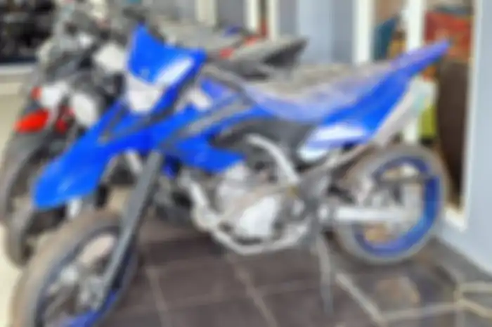Yamaha WR 155R  modifikasi Supermoto dijual di dealer Kalimantan Barat