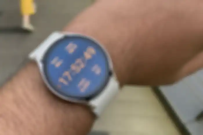 Samsung Galaxy Watch6 menjadi smartwatch dengan WearOS yang punya fitur super lengkap