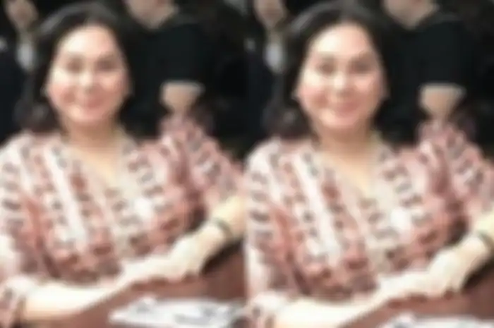 Tri Hanurita, mantan istri Irwan Mussry