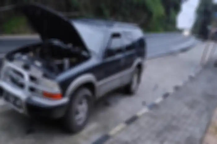 Tanjakan dan turunan di daerah Dieang tajam berbahaya untuk motor matic
