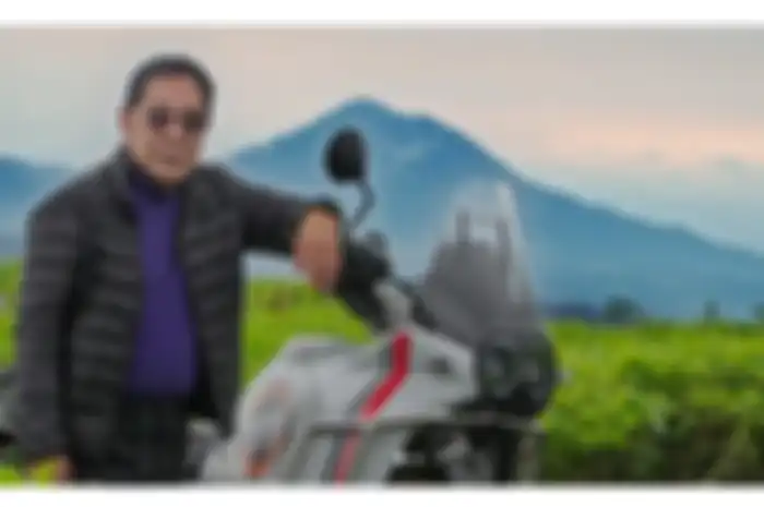 Youk Tanzil dan Ducati DesertX