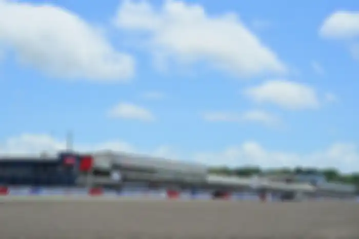 Sirkuit MotoGP Mandalika 2023 punya banyak fakta menarik dan bikin penasaran. Terungkap pernah makan korban dan pole position sama yang juara beda orang
