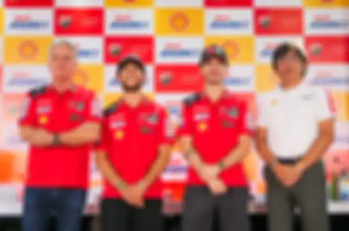 Skuat Ducati Corse dan perwakilan Shell Indonesia di Jakarta usai ada perpanjangan kontrak kerjasama sampai 2027