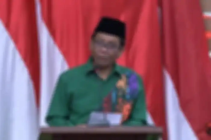 Mahfud MD berpidato usai resmi diumumkan menjadi cawapres Ganjar Pranowo pada Rabu (18/10/2023) di Kantor DPP PDIP, Jakarta Pusat. 