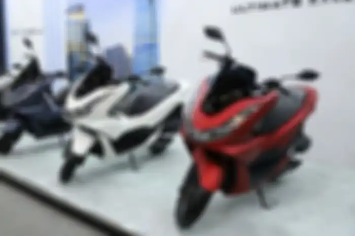 Gara-gara permintaan Honda PCX baru ditolak, ibu kandung dilempar batu oleh anaknya sendiri sampai luka lebam.