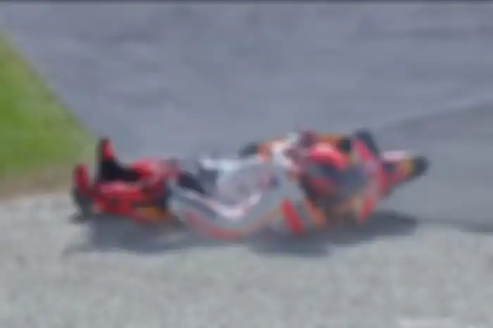 Marc Marquez crash di tikungan 10 sirkuit Phillip Island pada sesi latihan pagi atau FP1 MotoGP Australia 2023, Jumat (20/10/2023).