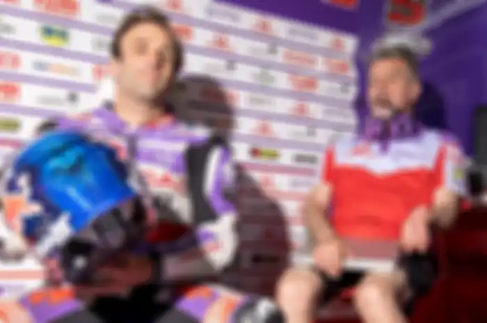 Terungkap fakta Johann Zarco (kiri) menang MotoGP Australia 2023 dan rayakan selebrasi salto setelah terakhir 2016, gara-gara reuni dengan crew chief Massimo Branchini (kanan) di MotoGP musim ini