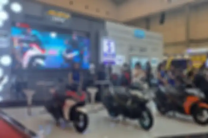 Warna Baru Yamaha Aerox meluncur di IMOS+