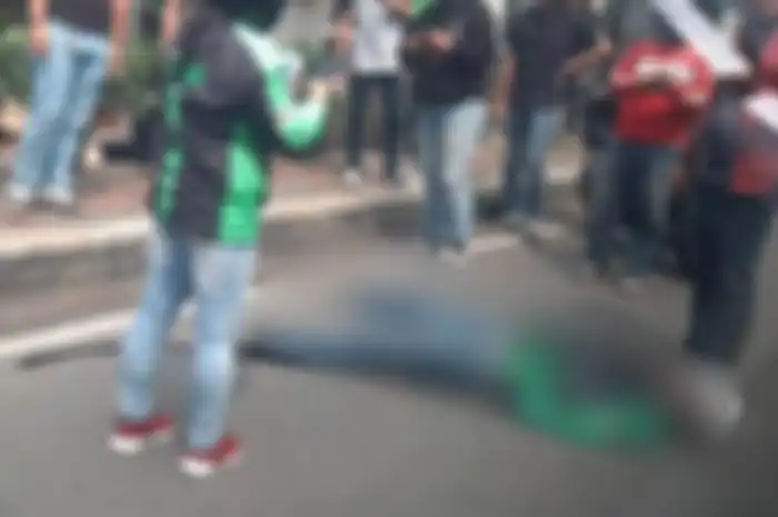 Ojol nyambi pengedar sabu tewas usai senggolan dengan emak-emak