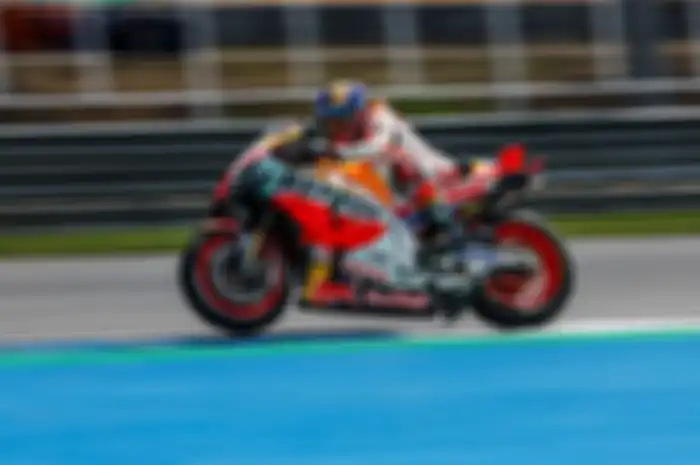 Segala cara dilakukan Marc Marquez demi lolos ke Q2 MotoGP Thailand 2023, gagal kuntit Jorge Martin, buntuti Fabio Di Giannantonio pun jadi