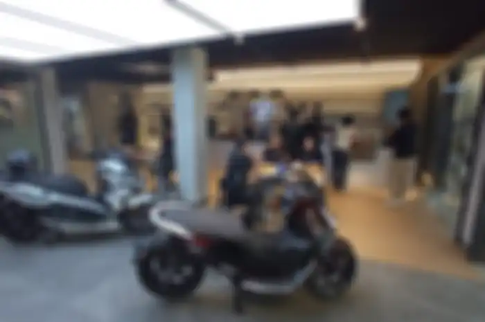 ALVA Experience Center Kelapa Gading dilengkapi kafe enak buat nongkrong.