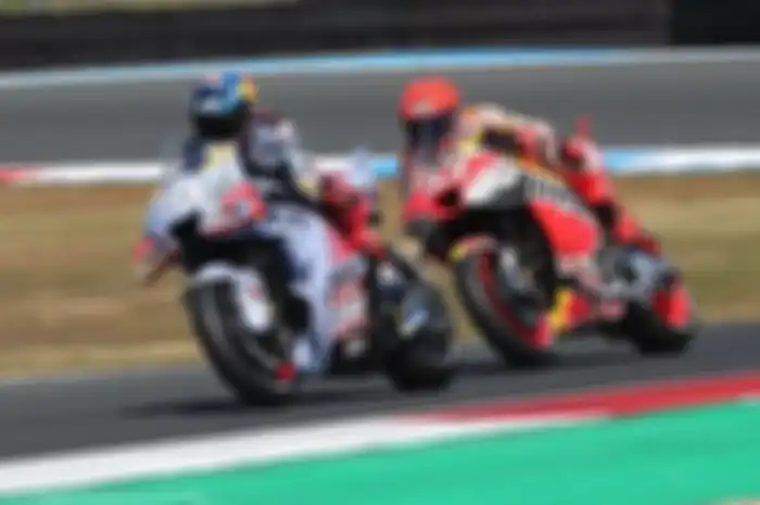 ILUSTRASI. Terkuak alasan Marc Marquez hobi towing saat di MotoGP. Motor Honda disebut terlalu pelan!
