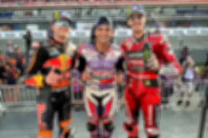 Jorge Martin (tengah) kalahkan Francesco Bagnaia (kanan) dan Brad Binder (kiri) di MotoGP Thailand 2023, bikin sah Ducati motor MotoGP paling sukses di semua sirkuit MotoGP tahun ini
