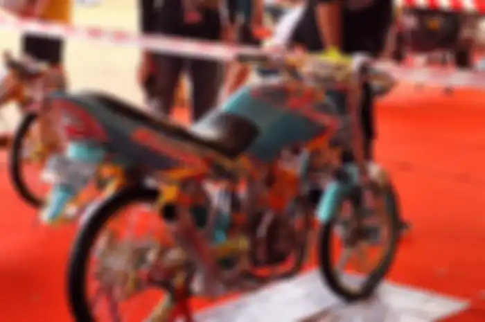 Modifikasi motor bergaya Herex Style ramai di Jawa Timur.