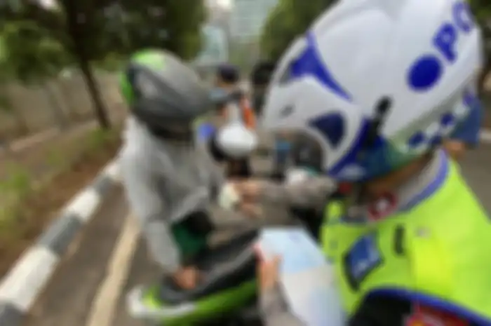 Razia uji emisi dilanjutkan namun tanpa tilang oleh polisi