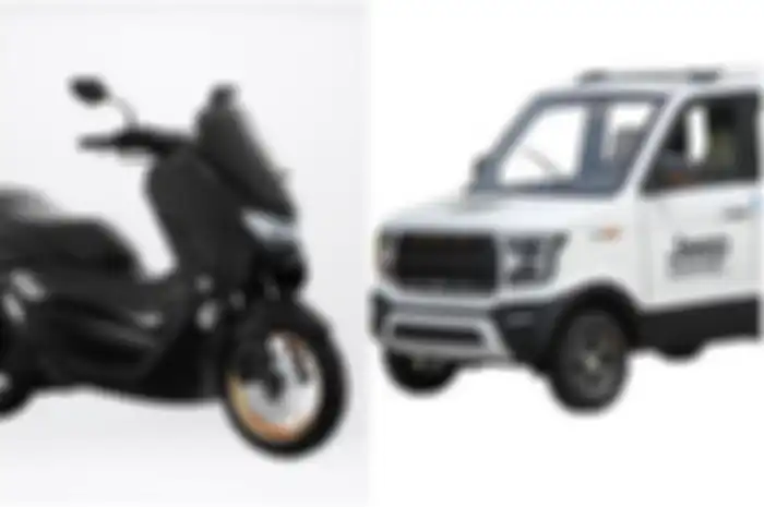 Mobil listrik keren cocok buat musim hujan harganya lebih murah dari motor matic Yamaha NMAX.