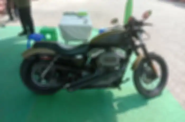 Lelang motor murah Harley-Davidson Nightster XL1200N tahun 2008.