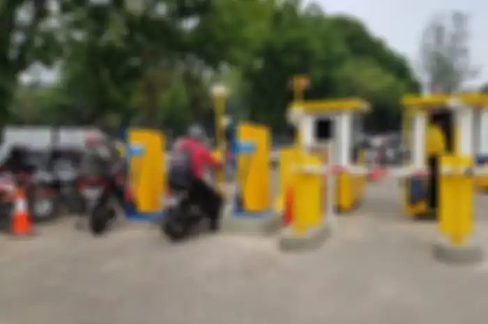 Ilustrasi parkir motor di area GBK, Jakarta Pusat.