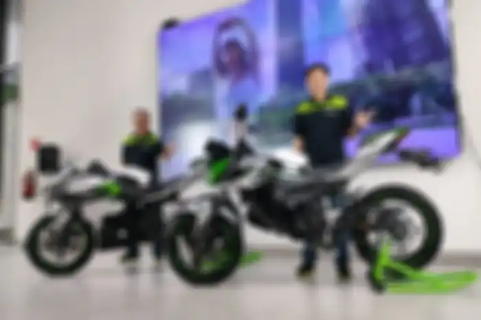 Motor listrik Kawasaki Ninja e-1 dan Z e-1 meluncur di Indonesia