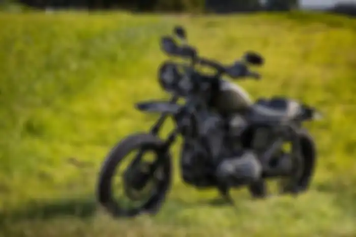 Hasil modifikasi motor custom Harley-Davidson Sportster 883 dari Jepang.