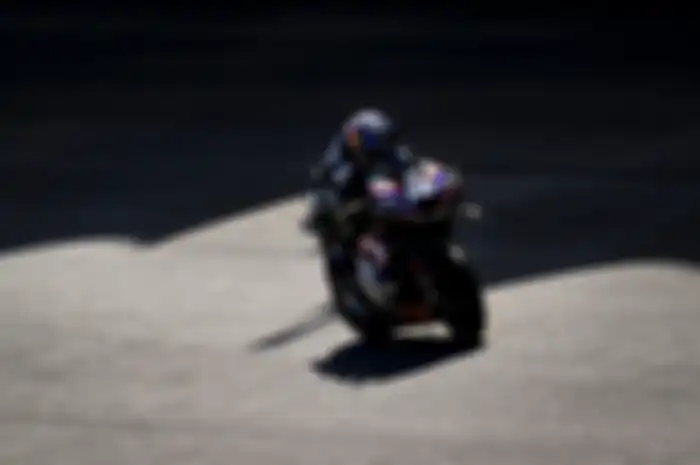 RNF Aprilia terancam bangkrut usai MotoGP Valencia, dua rider bisa nganggur
