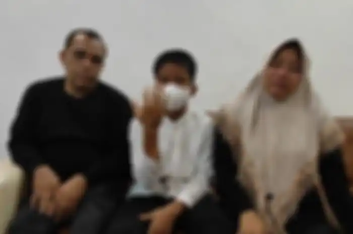 Korban bully memperlihatkan luka di tangan karena dipaksa masuk geng motor