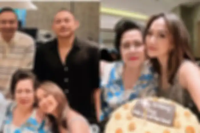 BCL bersama Emmy Muclis dan Tiko Ardyawardhana.