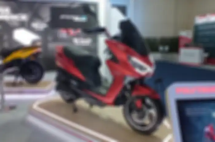 Motor listrik murah Polytron Fox-R.