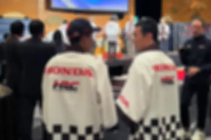 Marc Marquez menuntaskan satu tugas terakhir sebagai pembalap Honda yang tugasnya tak kalah penting.  