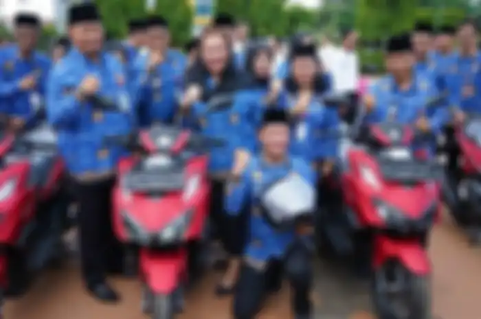 Klarifikasi dana pengadaan motor matic Honda Vario 160 yang diberikan Pemkot Semarang ke Lurah. Bukan Rp 8 miliar.
