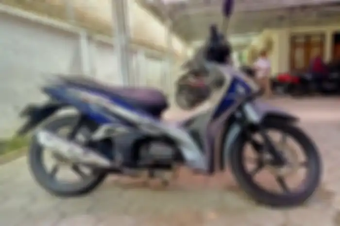 Motor murah dilelang Rp 6,2 juta di Yogyakarta berupa Honda Supra X 125 Helm In.